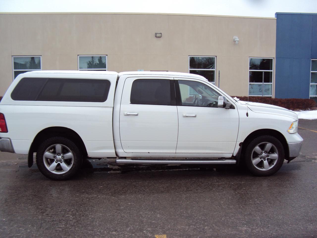 2014 RAM 1500 SLT Photo