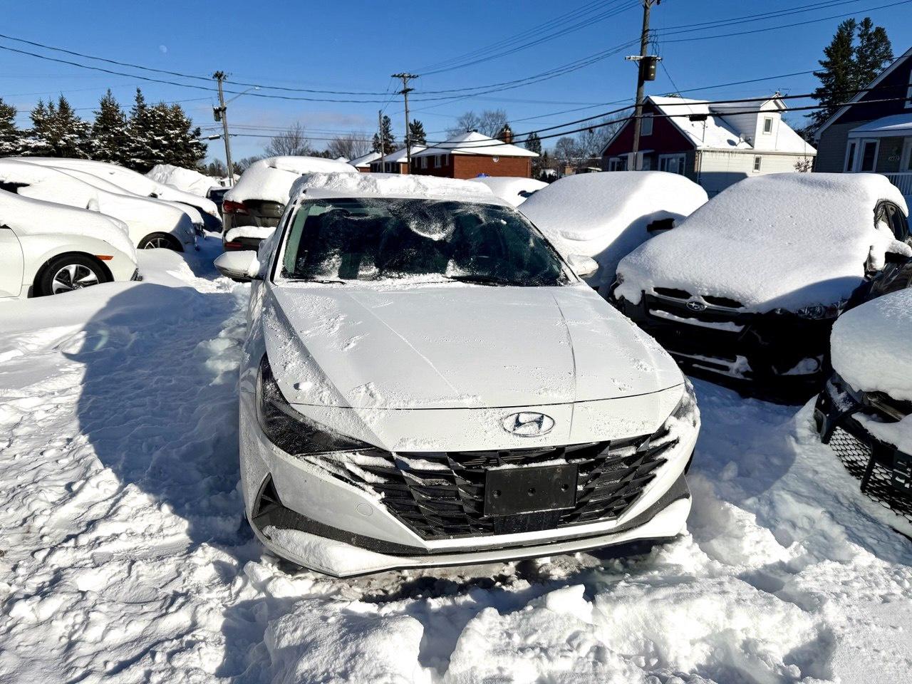 2022 Hyundai Elantra SEL Photo