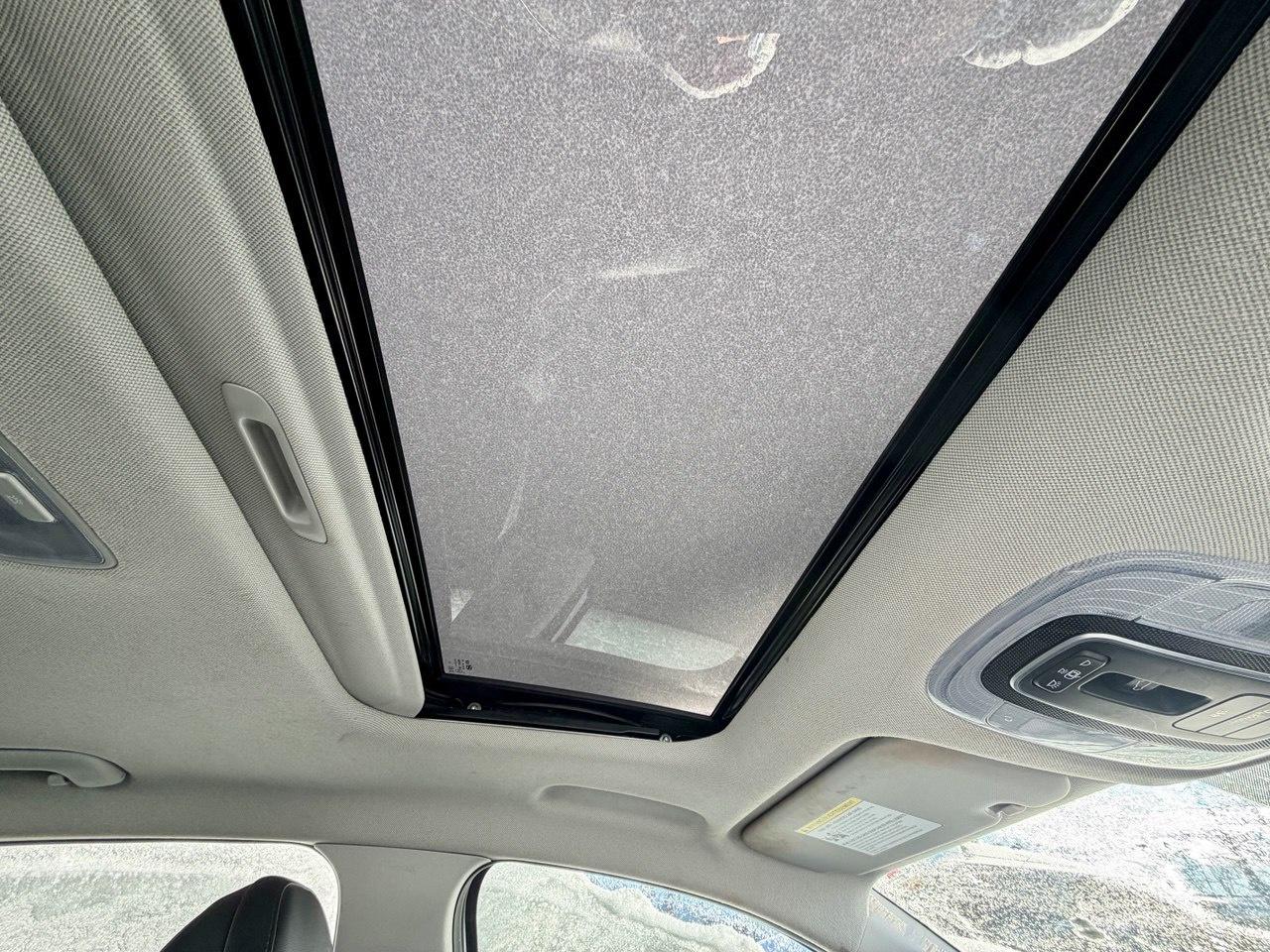 2022 Hyundai Elantra SEL Photo