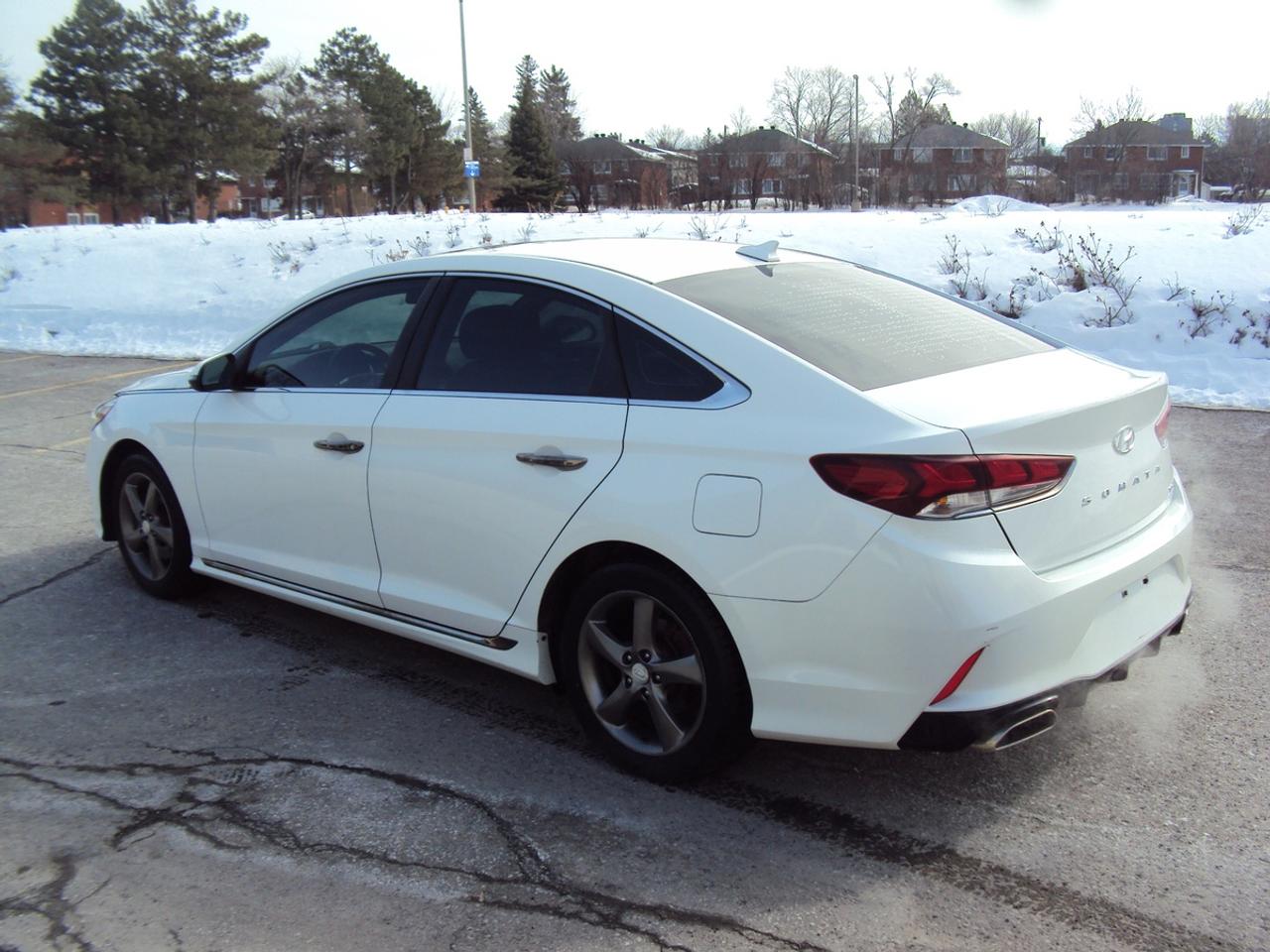 2018 Hyundai Sonata SPORT Photo4