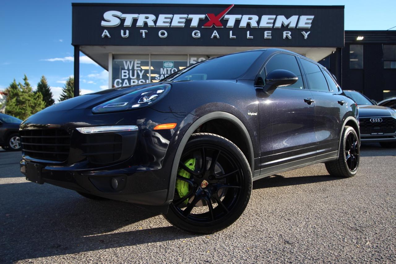 2015 Porsche Cayenne S E-Hybrid Photo