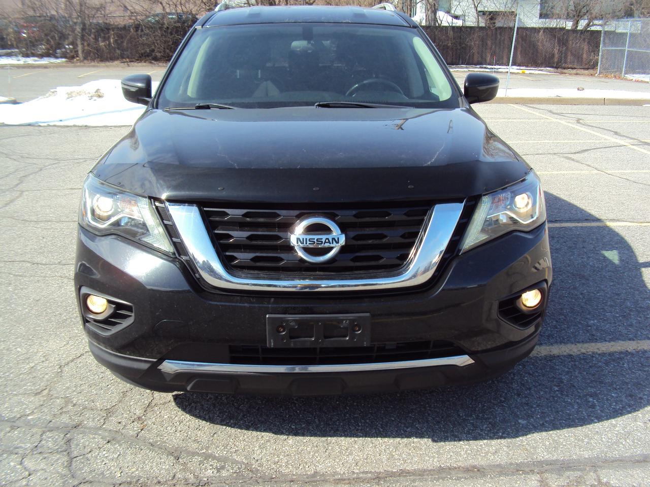 2018 Nissan Pathfinder SV Photo