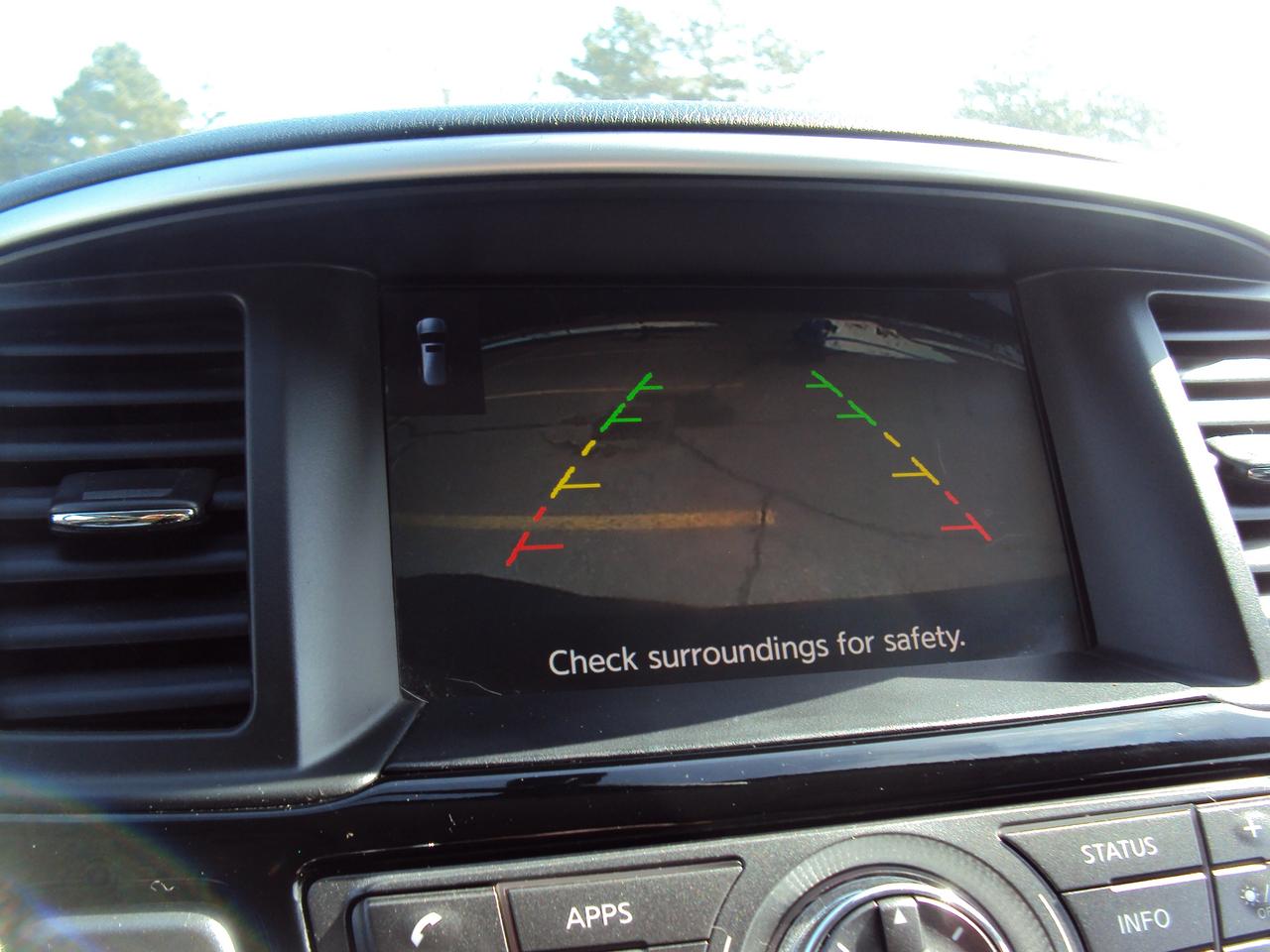 2018 Nissan Pathfinder SV Photo