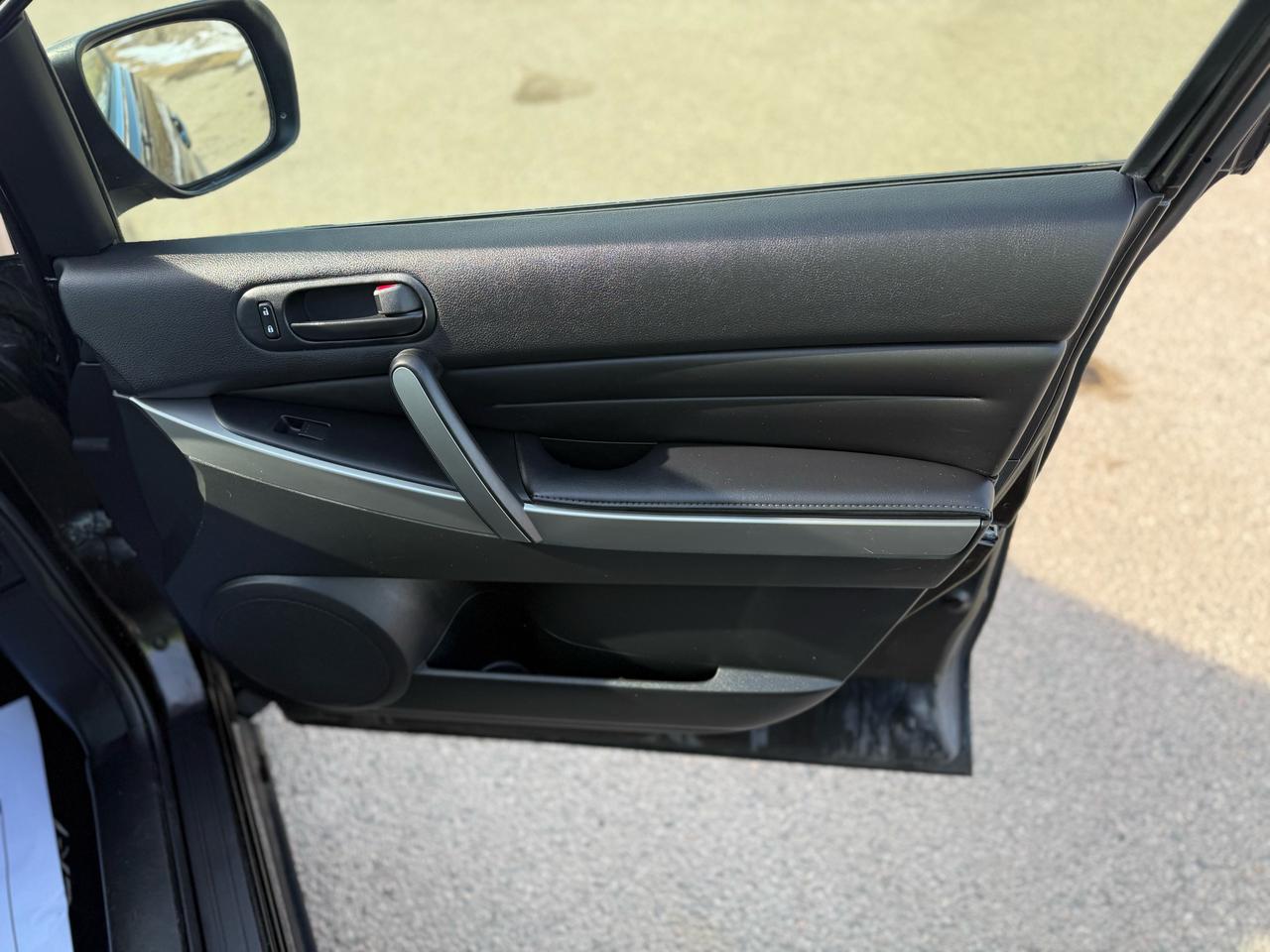 2011 Mazda CX-7 GX Photo