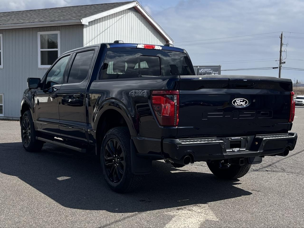 2026 Ford F-150 XLT 4WD SuperCrew 5.5' Box Photo4