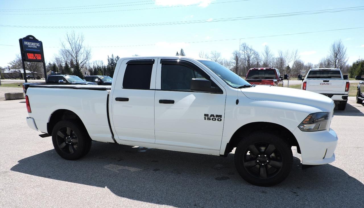2018 RAM 1500 Express 3.6L 4X4 New Brakes 6-Seater 130000 KMS Photo2