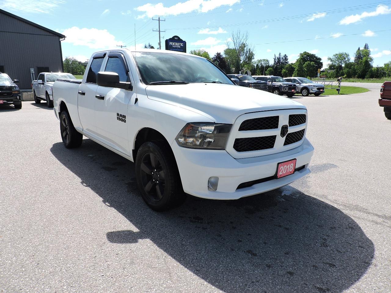 2018 RAM 1500 Express 3.6L 4X4 New Brakes 6-Seater 130000 KMS