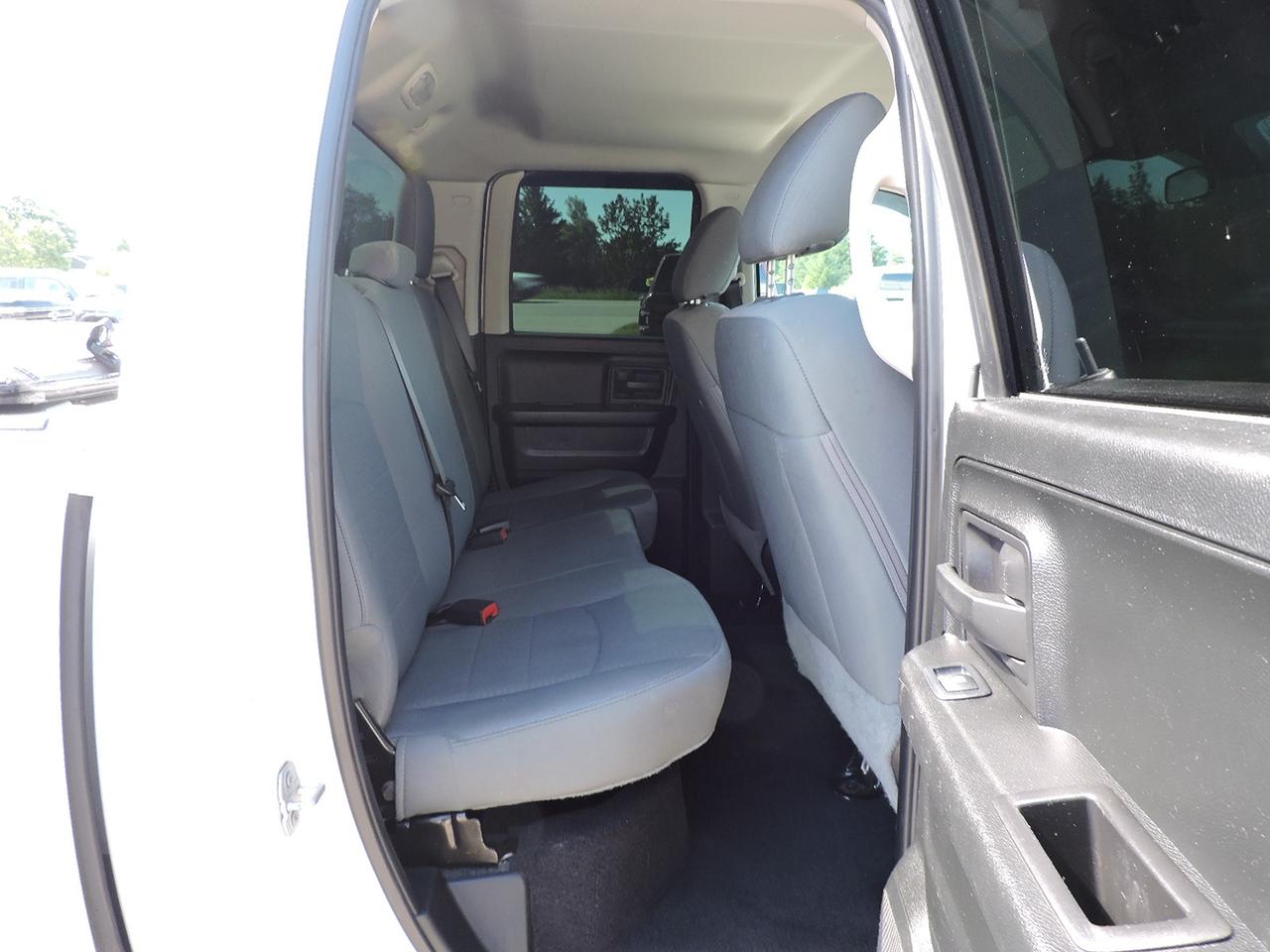 2018 RAM 1500 Express 3.6L 4X4 New Brakes 6-Seater 130000 KMS Photo