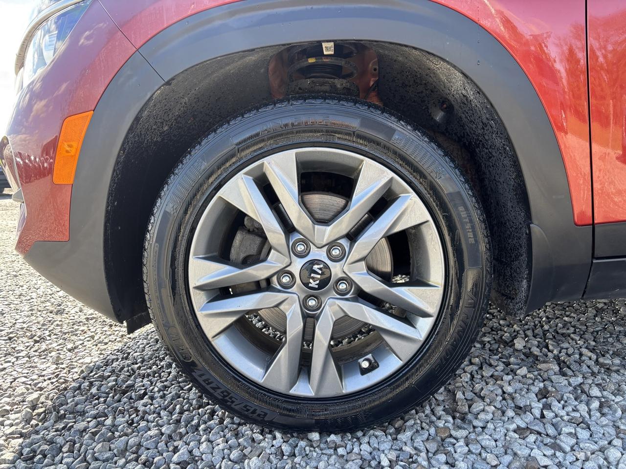 2021 Kia Seltos EX Photo