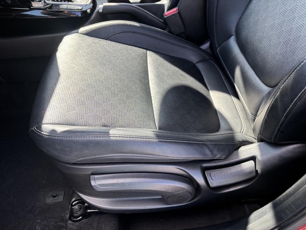 2021 Kia Seltos EX Photo