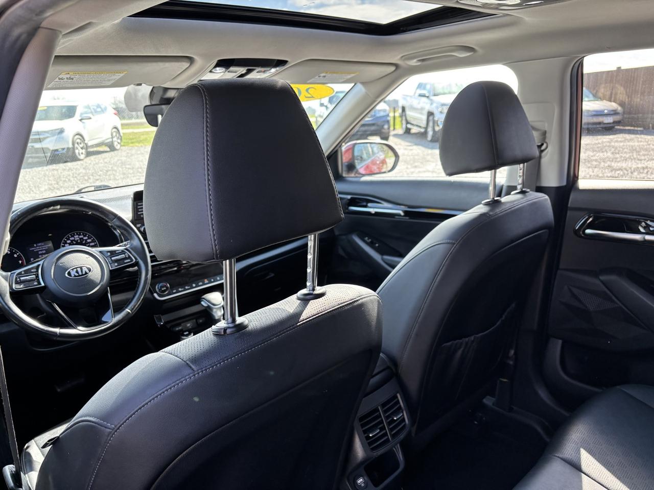 2021 Kia Seltos EX Photo