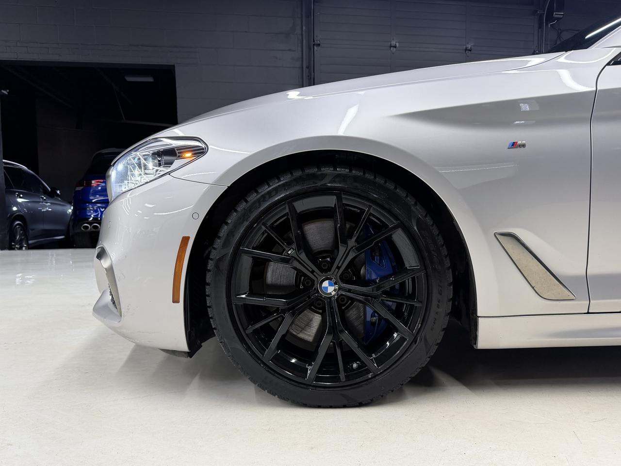 2018 BMW M550i NAV|360CAM|ACC|BSM|FCW|B&W SOUND|MASSAGE| Photo