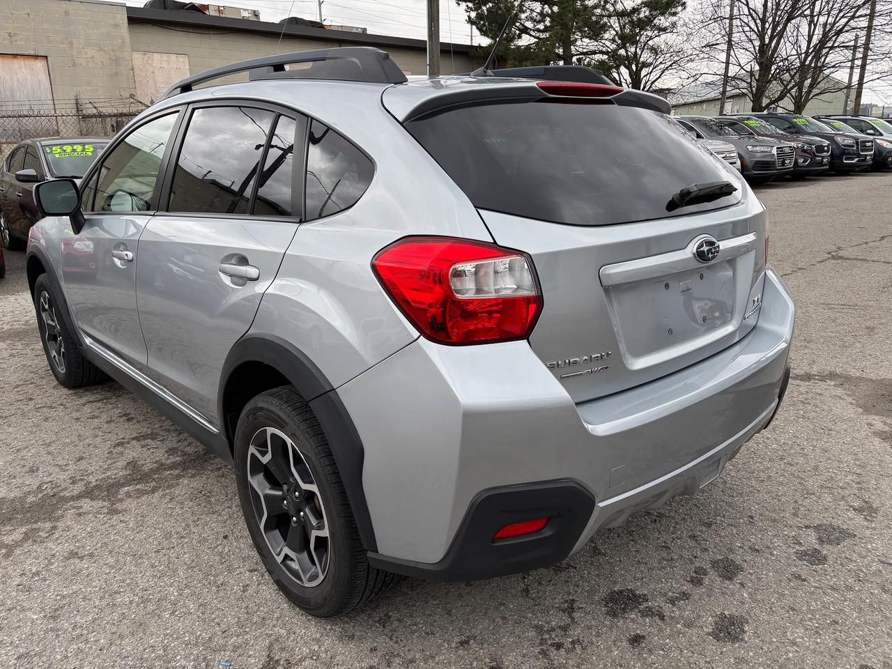 2013 Subaru XV Crosstrek 2.0i w/Touring Pkg Photo
