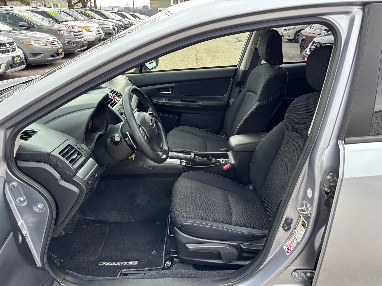 2013 Subaru XV Crosstrek 2.0i w/Touring Pkg Photo