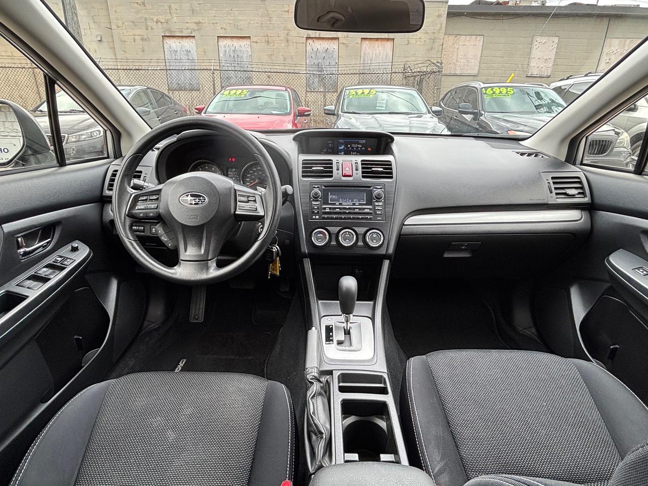 2013 Subaru XV Crosstrek 2.0i w/Touring Pkg Photo