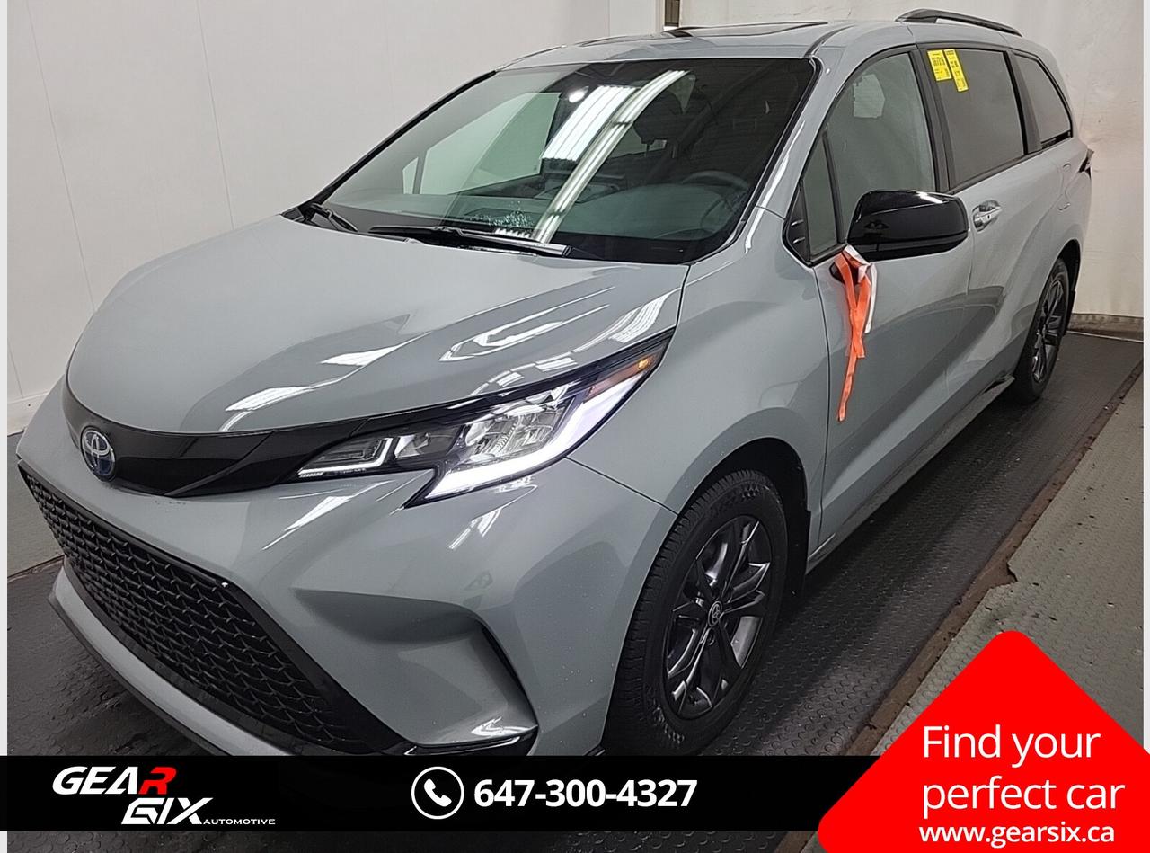 2025 Toyota Sienna XSE HYBRID Photo0