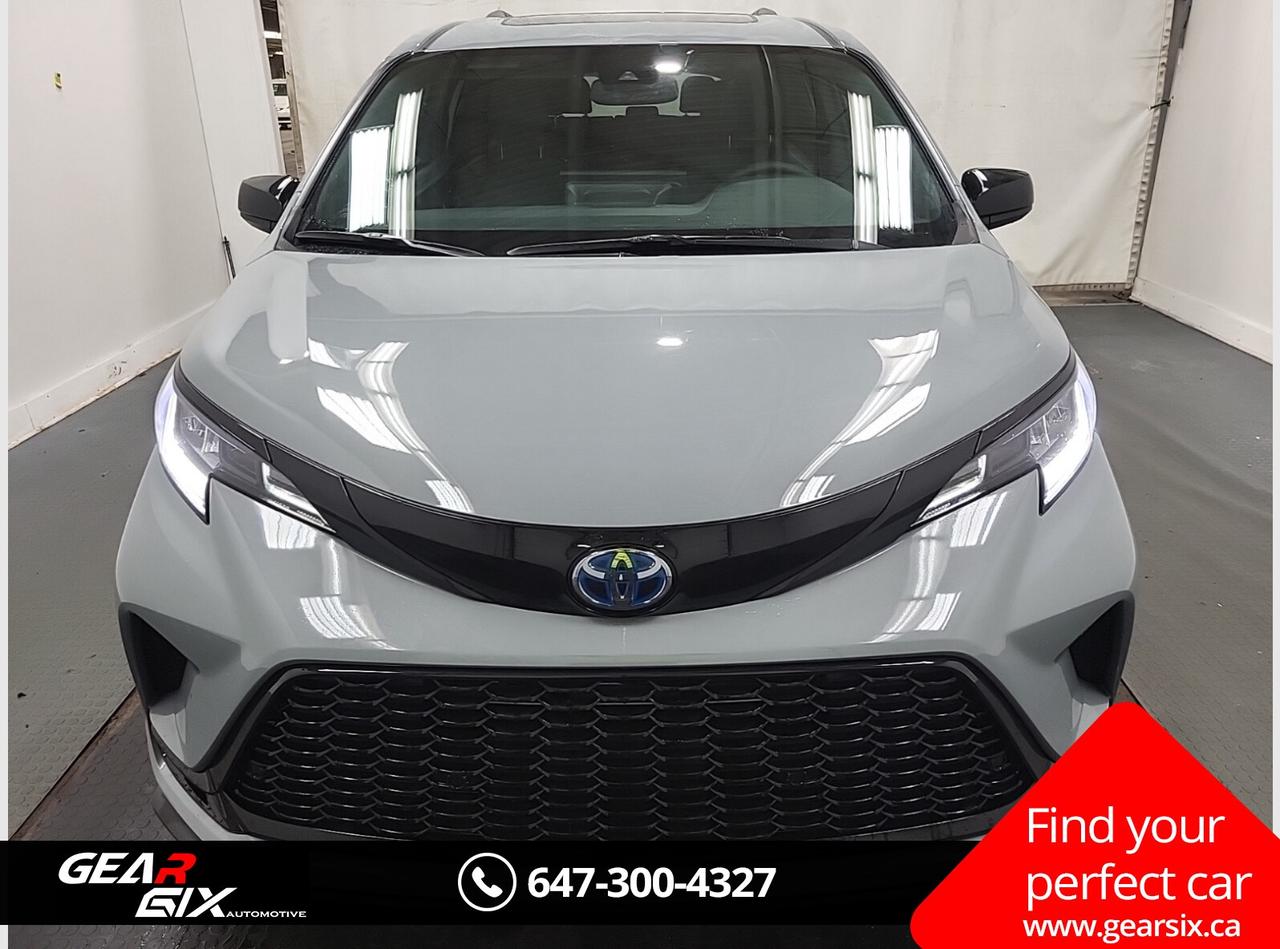 2025 Toyota Sienna XSE HYBRID Photo