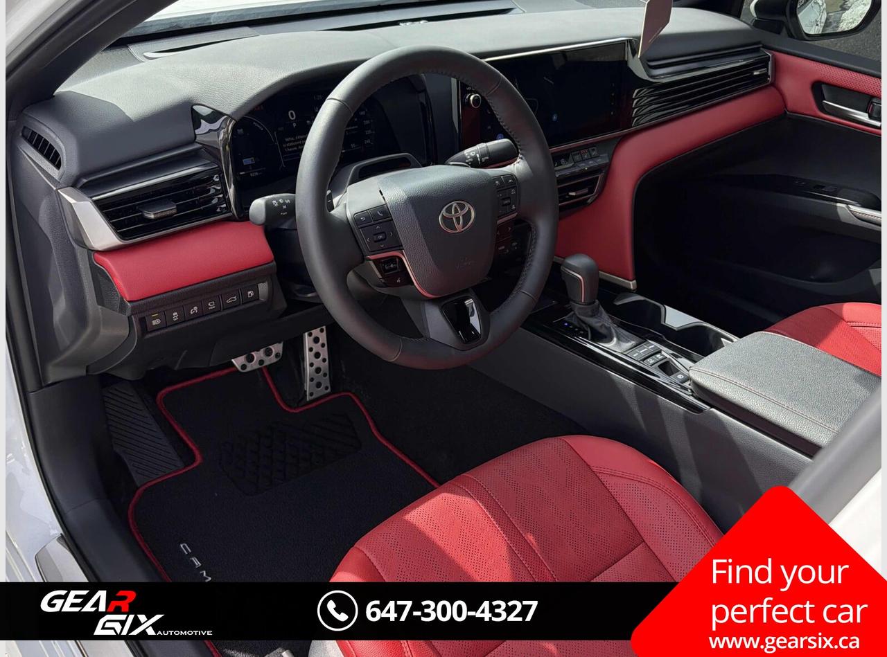 2026 Toyota Camry XSE Hybrid Photo