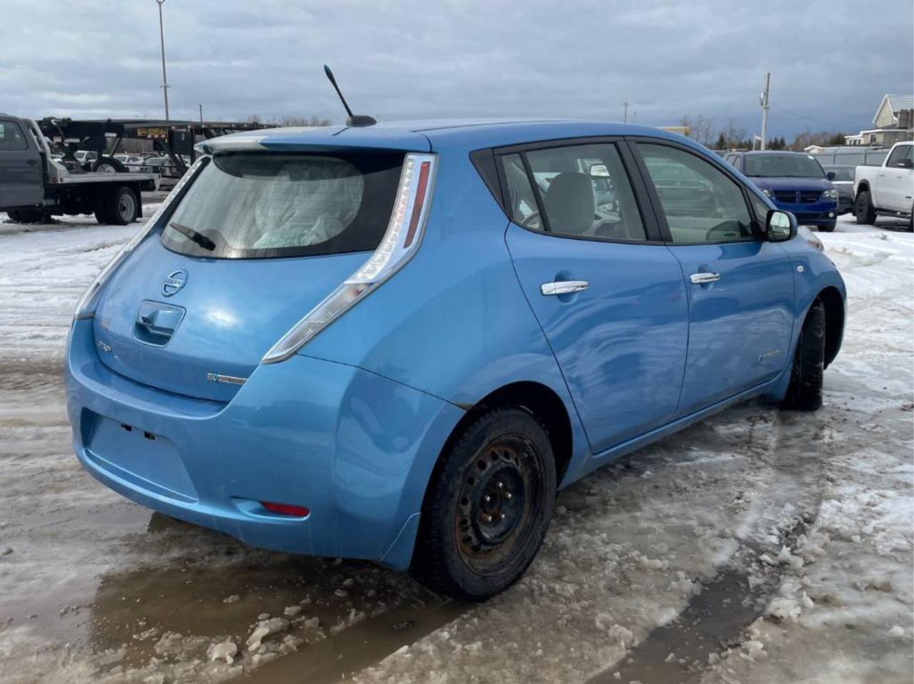 2011 Nissan Leaf SL Photo4