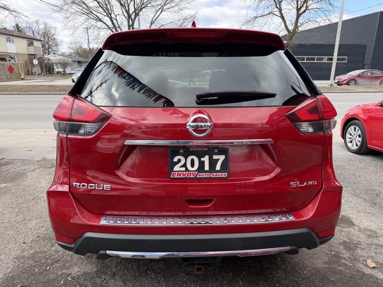 2017 Nissan Rogue SL AWD Photo