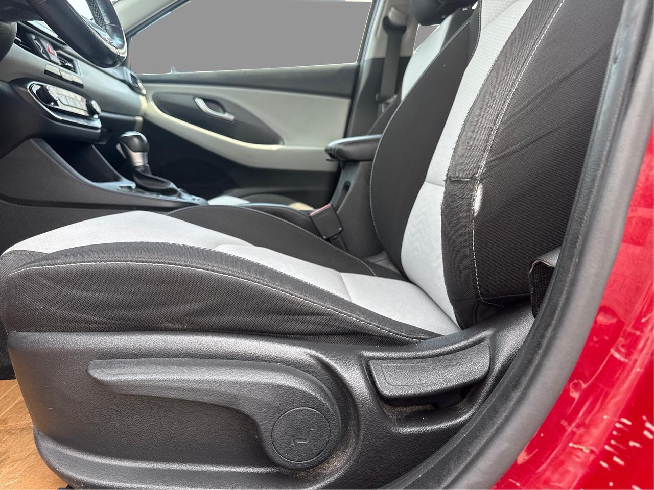 2018 Hyundai Elantra GT  Photo