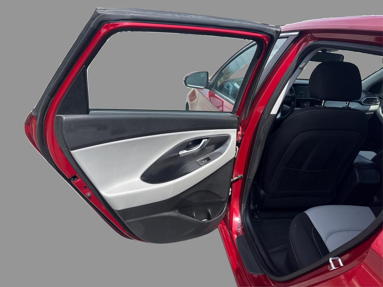 2018 Hyundai Elantra GT  Photo