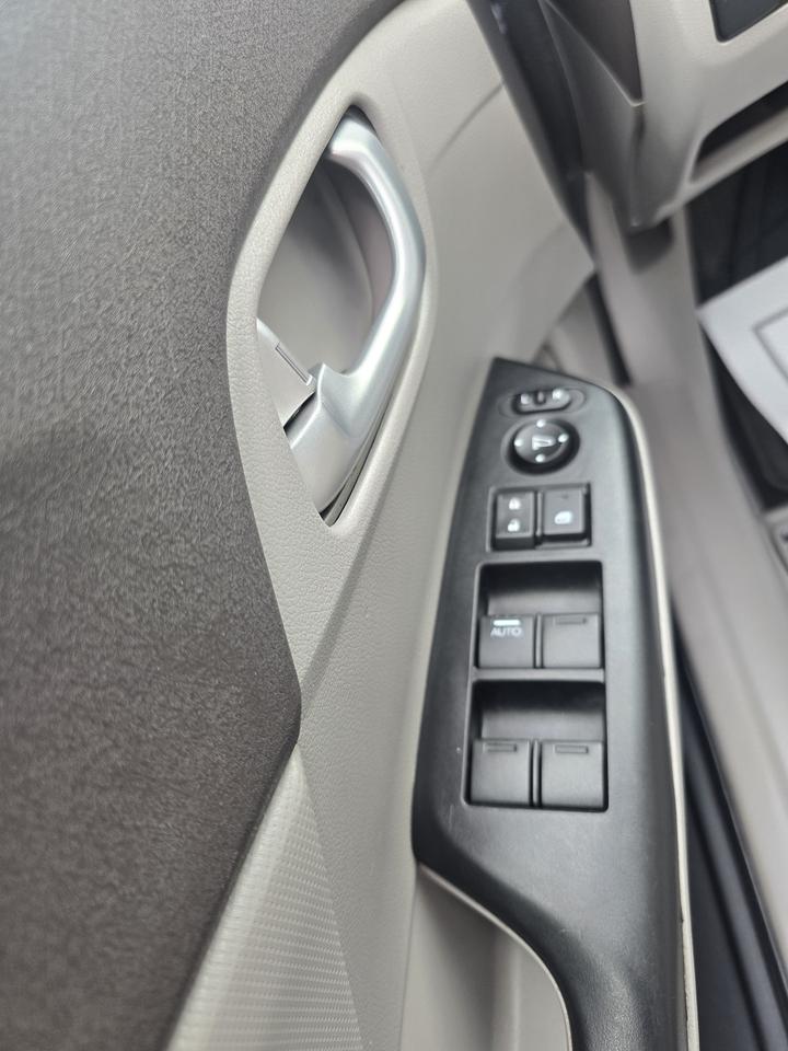2012 Honda Civic LX Photo