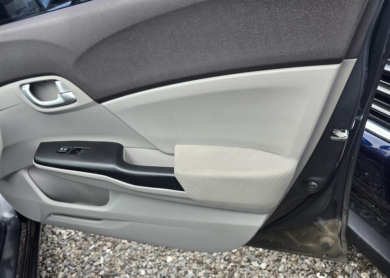 2012 Honda Civic LX Photo