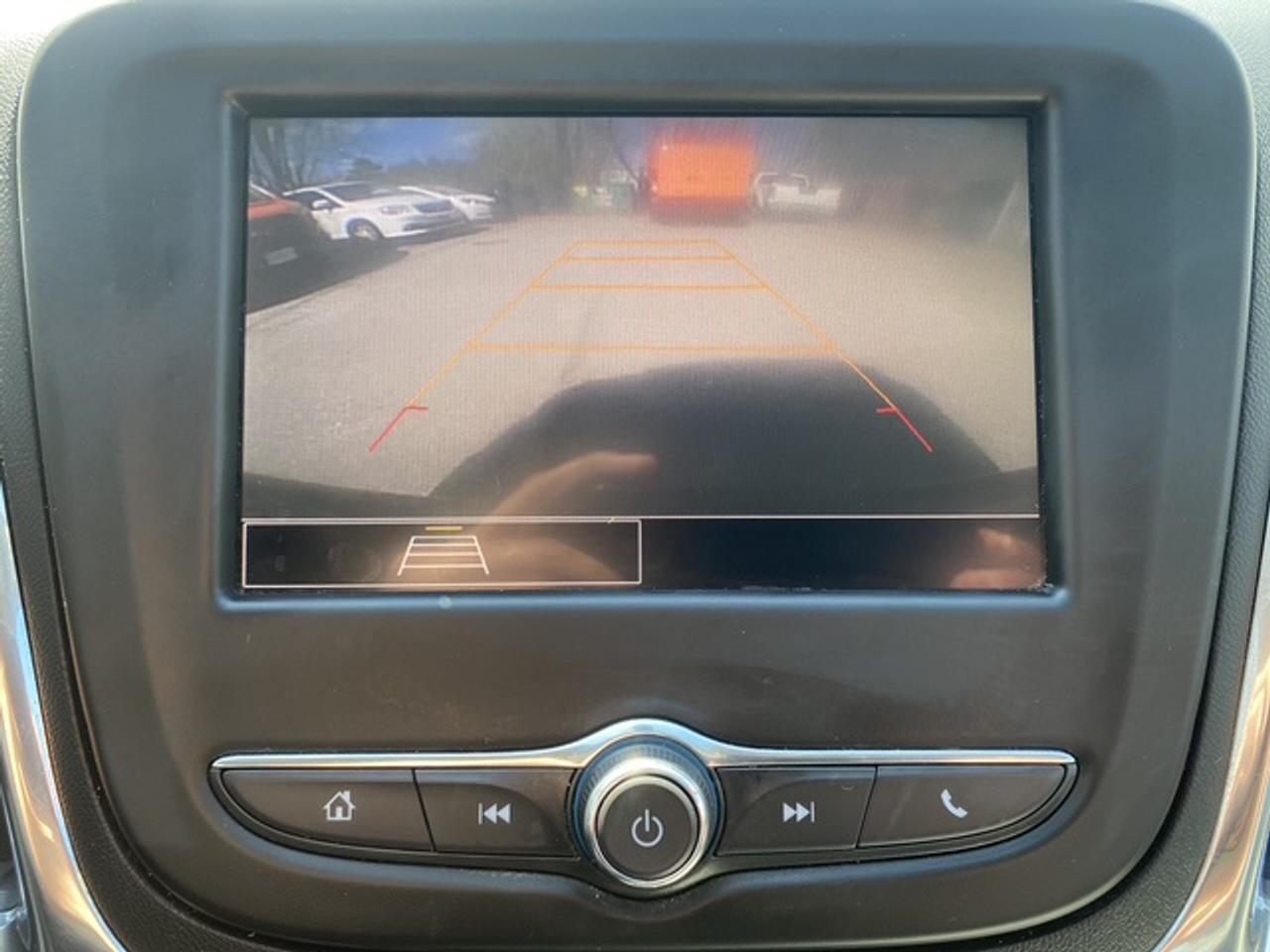 2023 Chevrolet Equinox LS AWD Photo