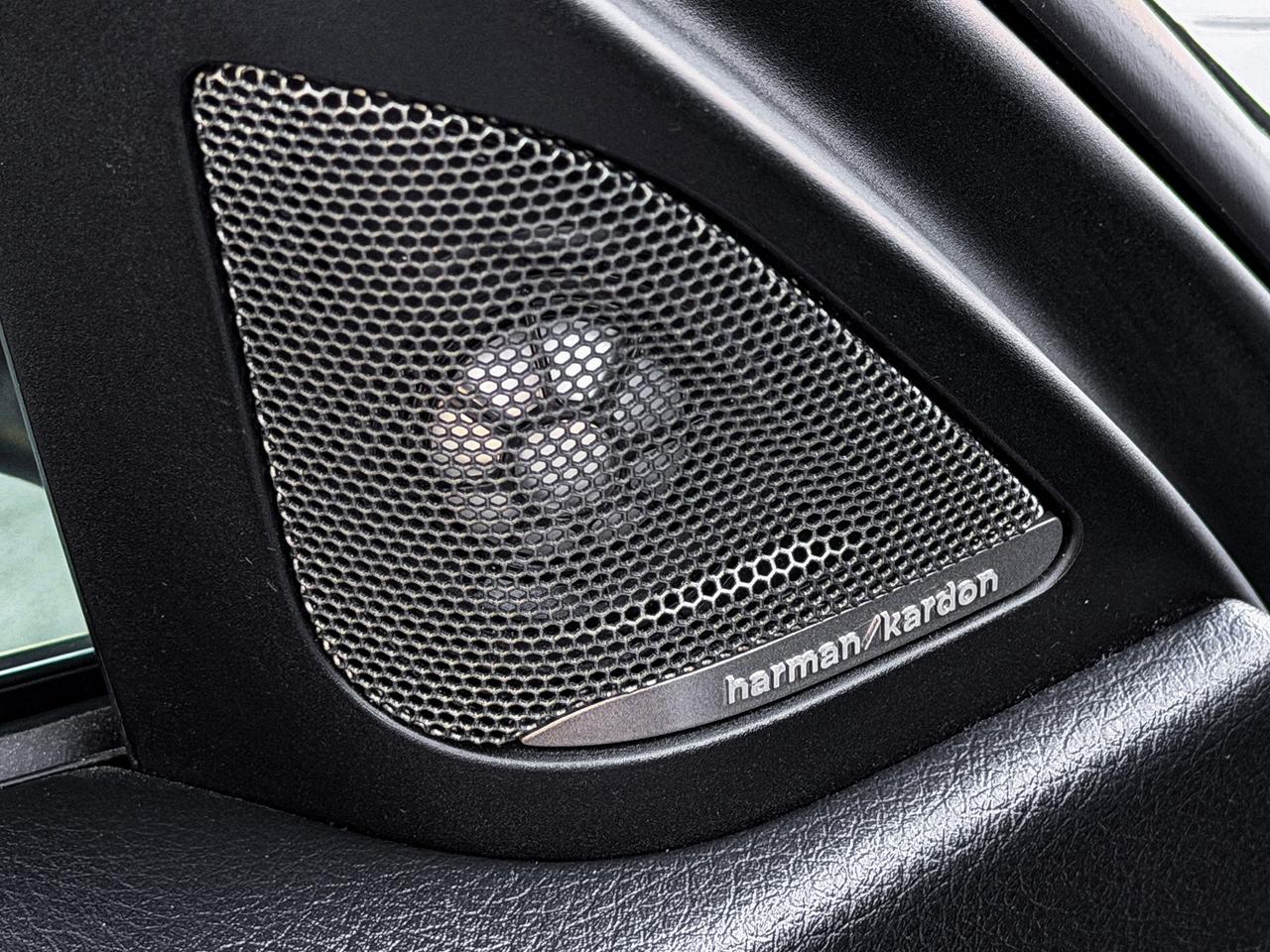 2013 BMW 3-Series 328i xDrive Luxury Edition Photo
