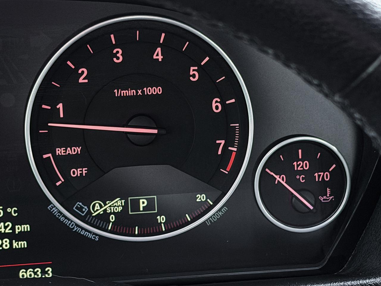 2013 BMW 3-Series 328i xDrive Luxury Edition Photo