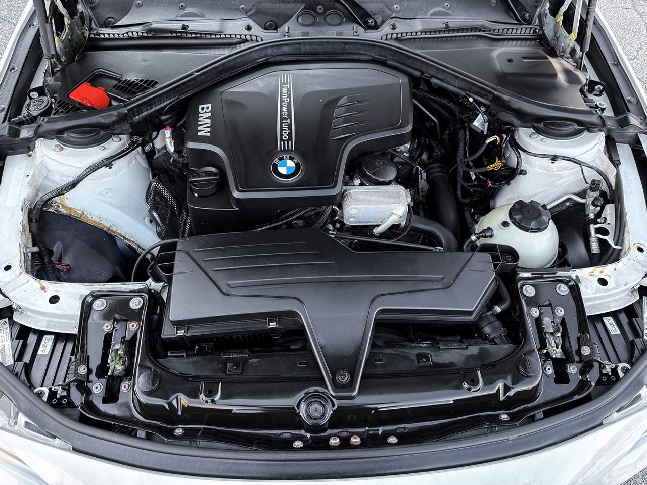 2013 BMW 3-Series 328i xDrive Luxury Edition Photo