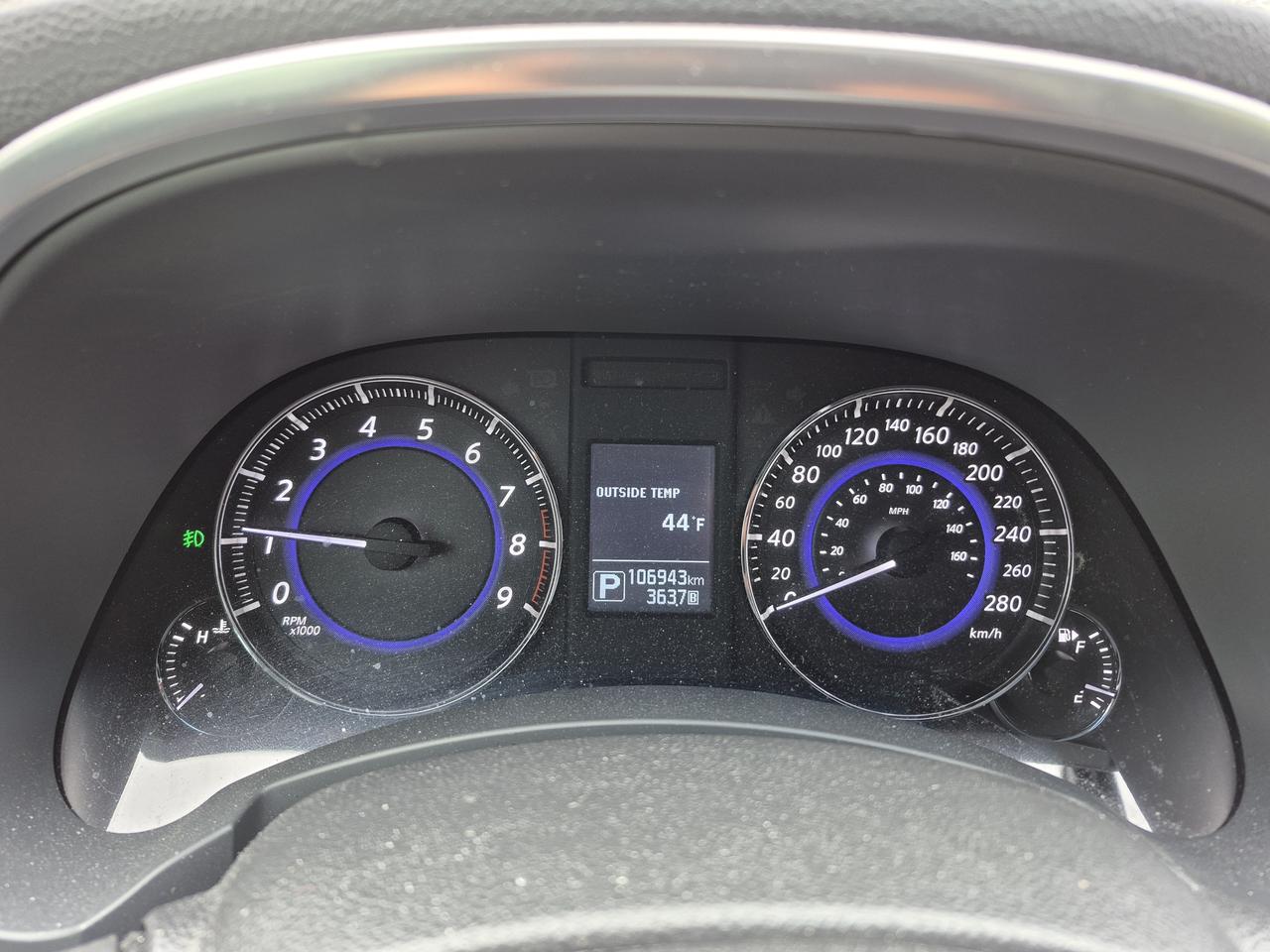 2015 Infiniti QX70  Photo