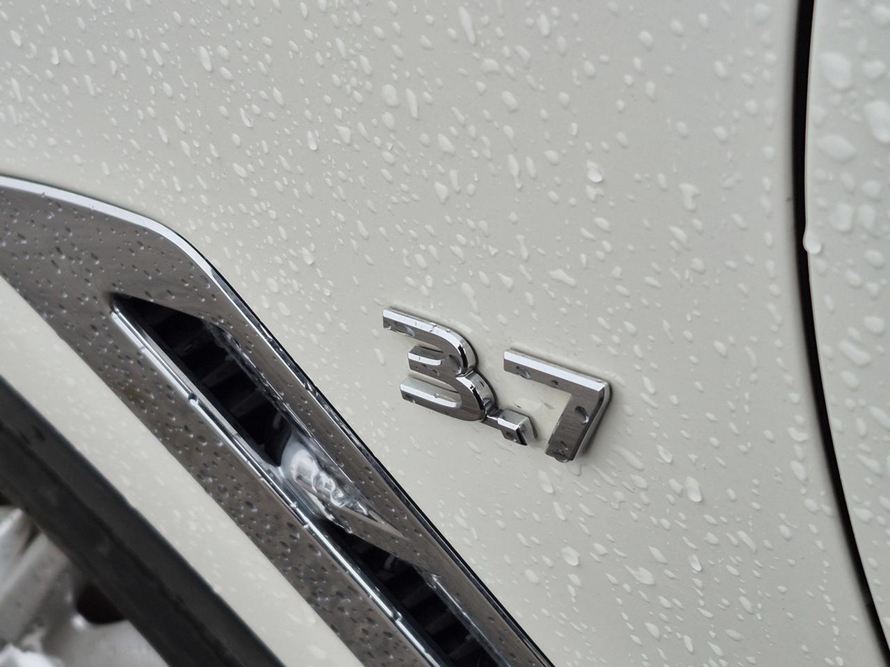 2015 Infiniti QX70  Photo