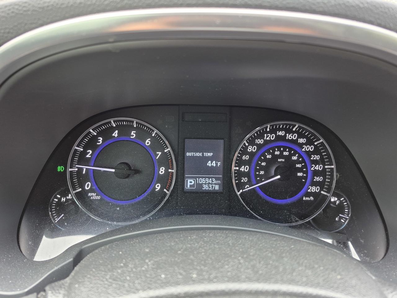 2015 Infiniti QX70  Photo