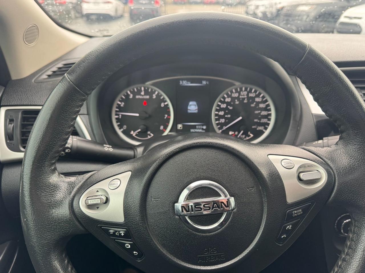 2017 Nissan Sentra SV Photo