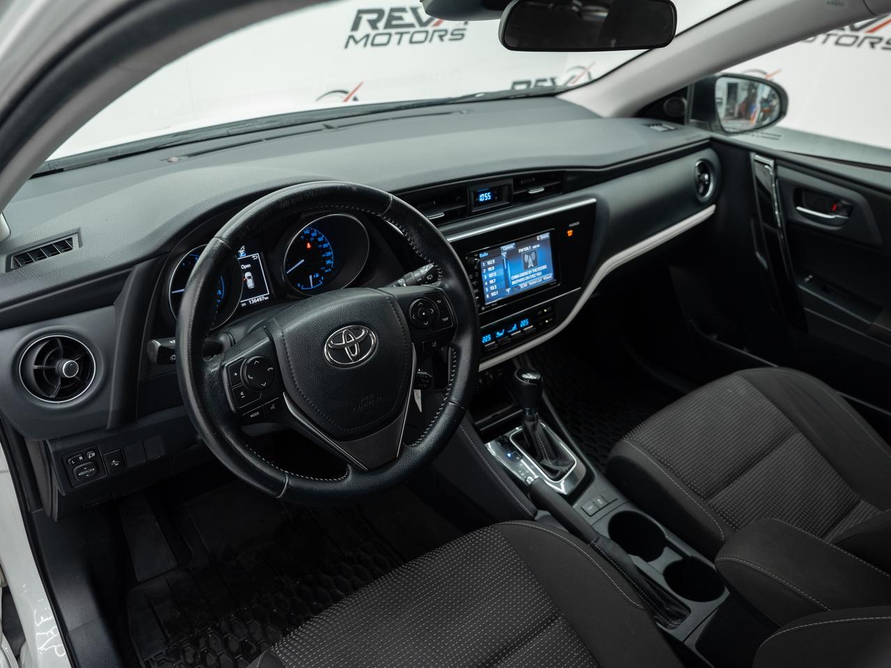 2018 Toyota Corolla iM  Photo
