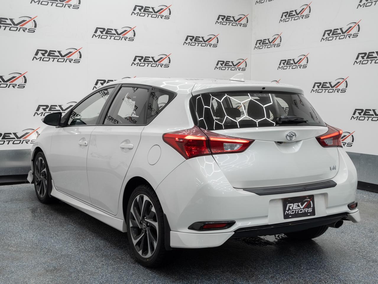2018 Toyota Corolla iM  Photo