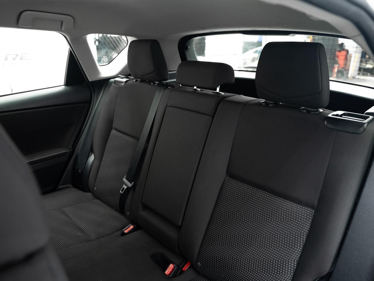2018 Toyota Corolla iM  Photo