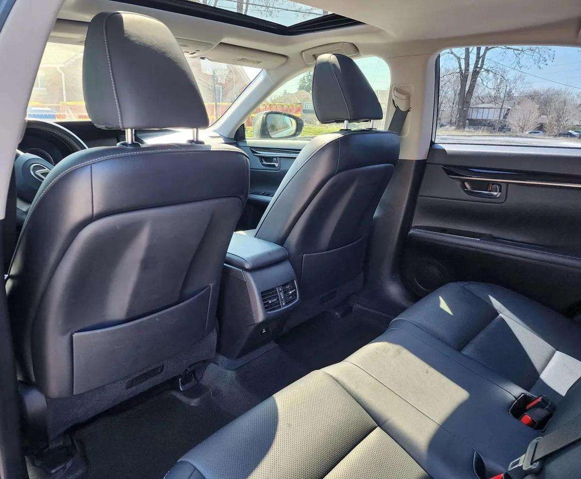 2017 Lexus ES 350 | No Accidents! Photo