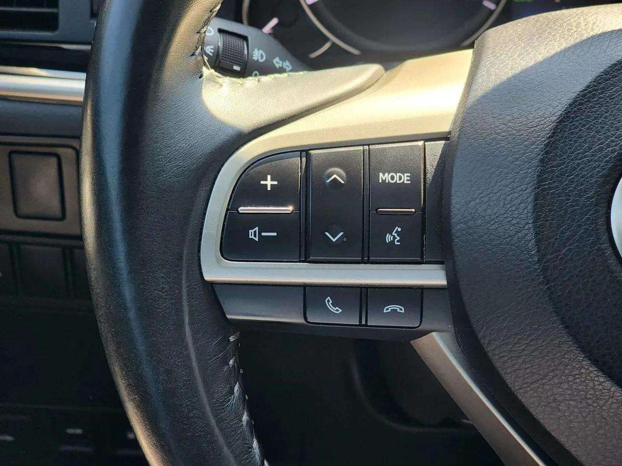 2017 Lexus ES 350 | No Accidents! Photo