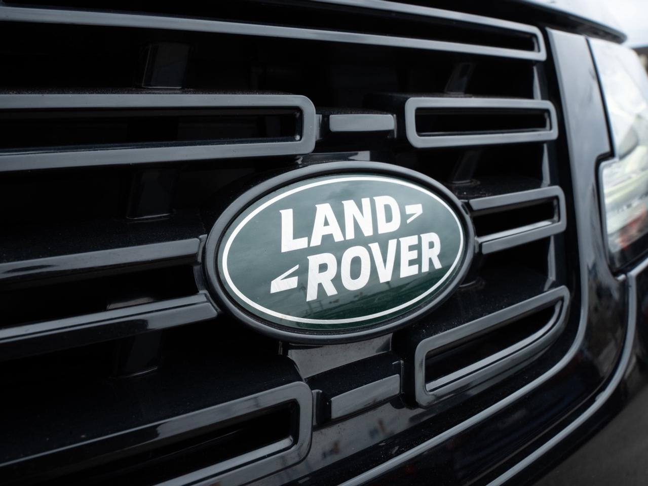 2025 Land Rover Range Rover Sport P460e Dynamic SE | Plug In Hybrid Photo