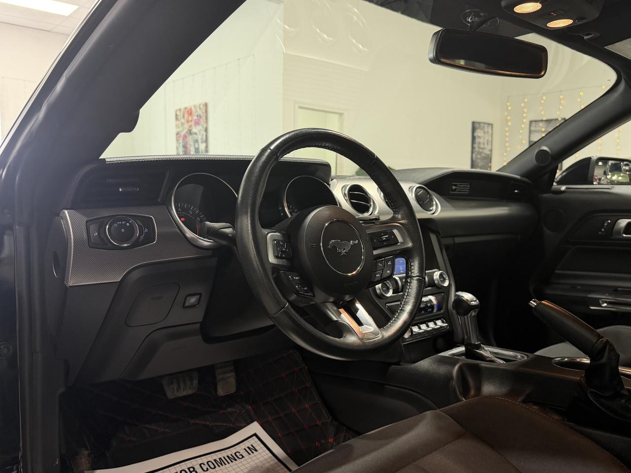 2021 Ford Mustang EB Fastback||Clean Carfax||Heated Seats Photo