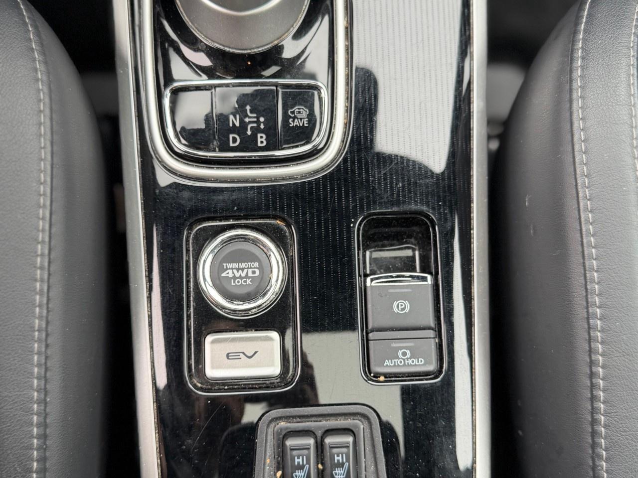 2020 Mitsubishi Outlander PHEV GT S-AWC Photo