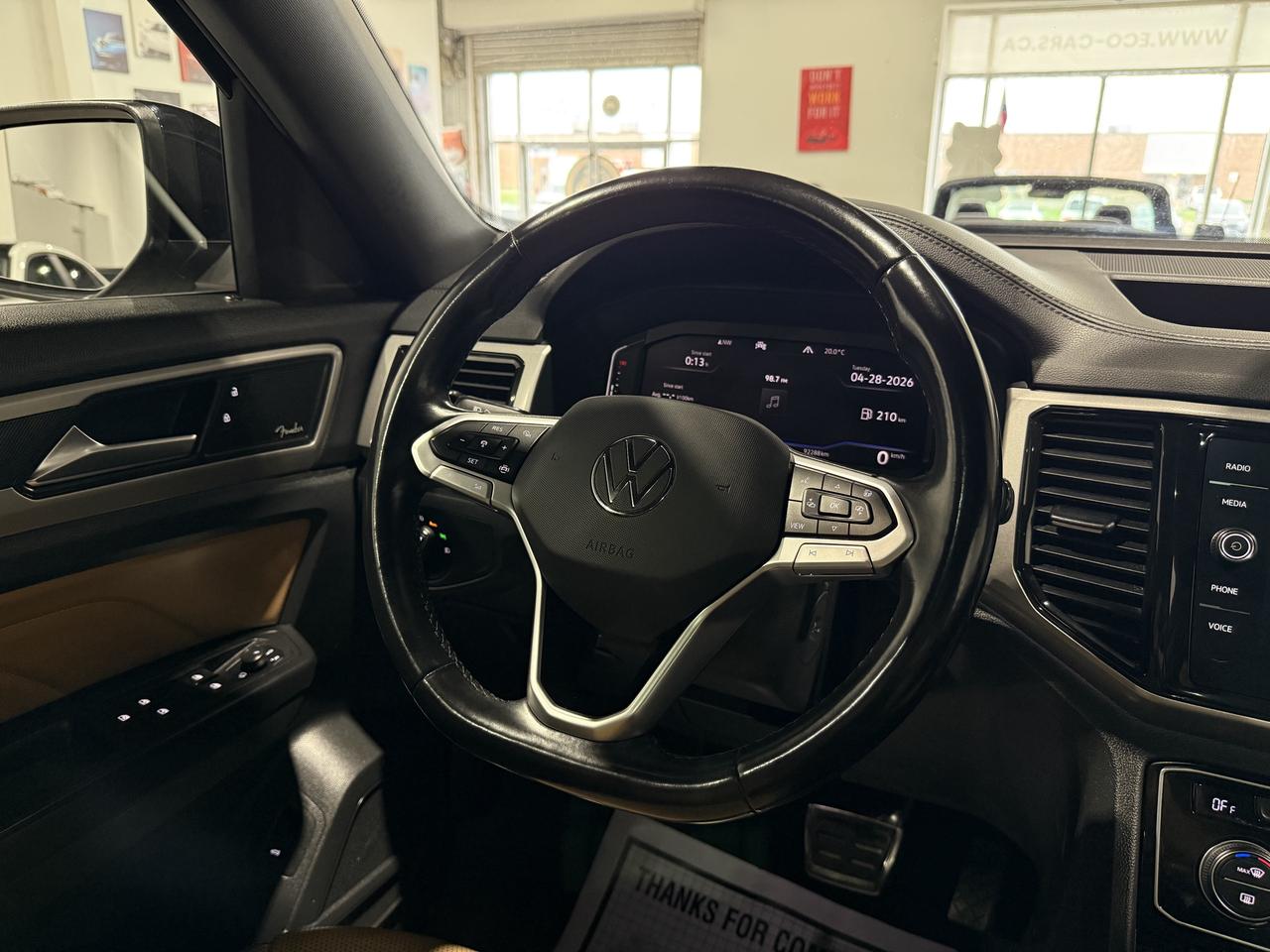 2020 Volkswagen Atlas Cross Sport Execline 3.6L V6||Panaroof||Fender Audio||Ventilat Photo