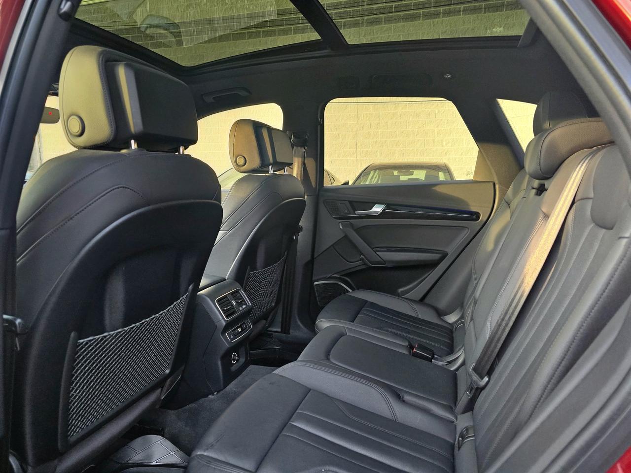 2019 Audi Q5 Technik w/S-Line Titanium Pkg Photo