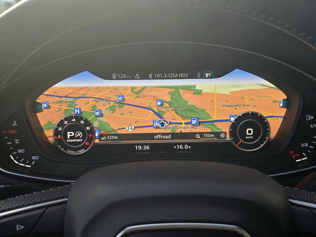 2019 Audi Q5 Technik w/S-Line Titanium Pkg Photo