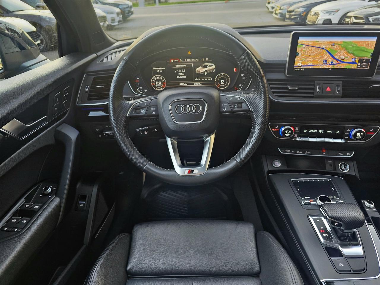 2019 Audi Q5 Technik w/S-Line Titanium Pkg Photo