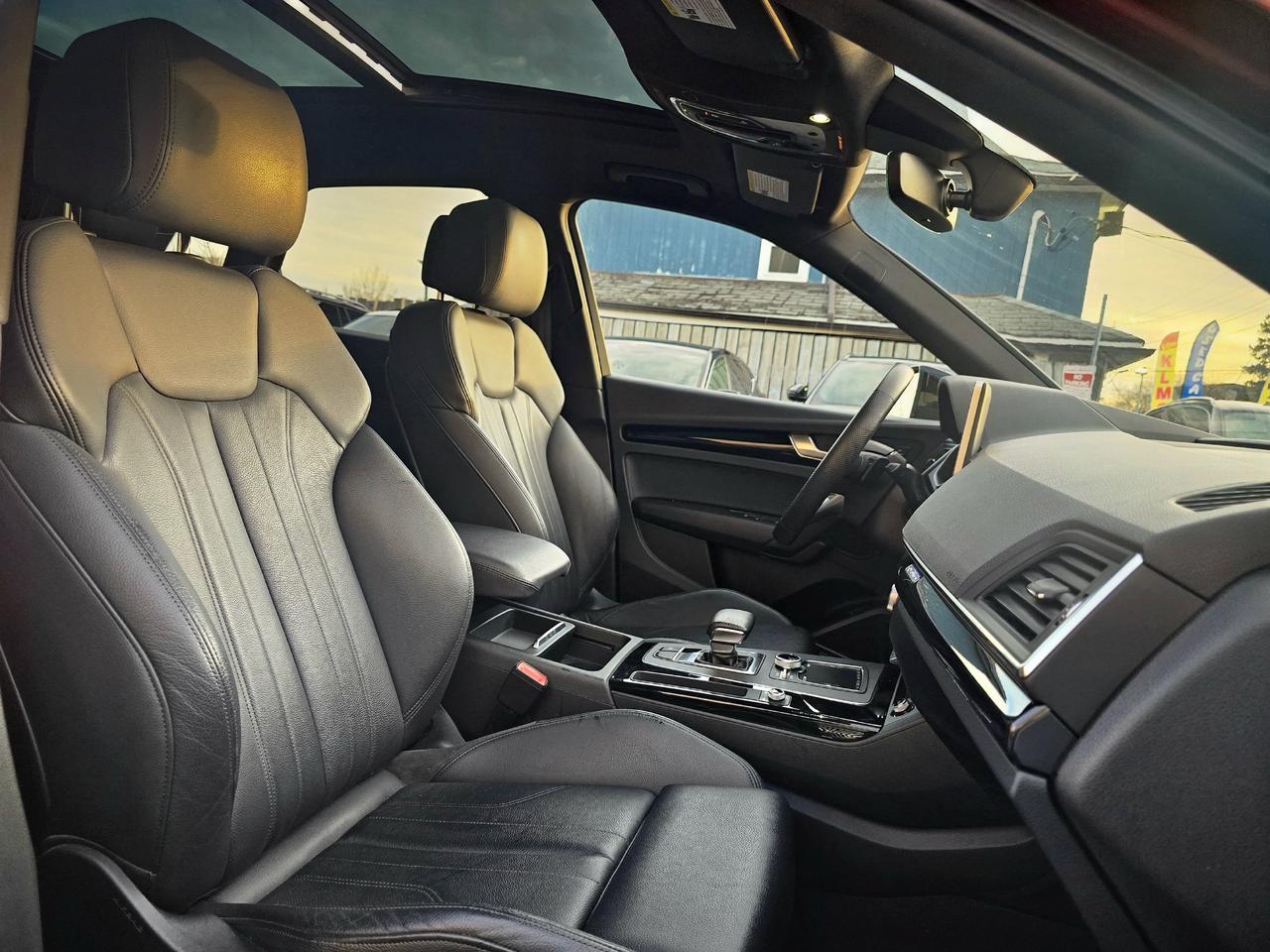 2019 Audi Q5 Technik w/S-Line Titanium Pkg Photo