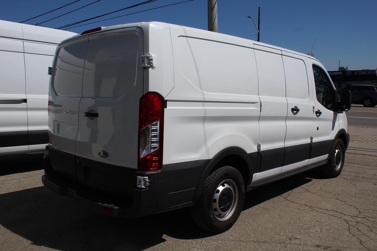 2018 Ford Transit T 150 250 Low Roof 130" Rear Cam Photo